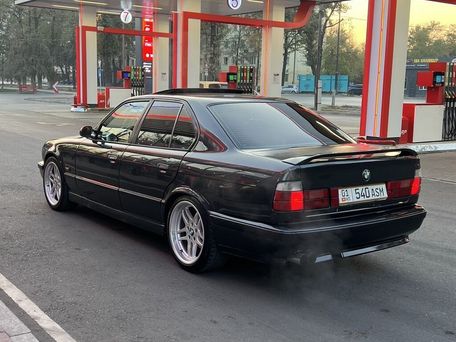 BMW 5 серии, 1993 — 照片 4