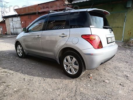 Toyota Ist, 2003 — photo 18