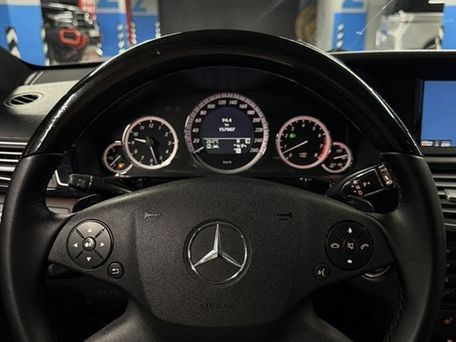 Mercedes-Benz E-Класс, 2010 — сүрөт 8