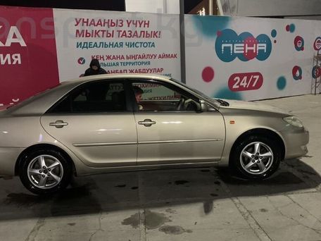 Toyota Camry, 2005 — сүрөт 2