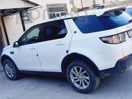 Land Rover Discovery Sport, 2017 — photo 2