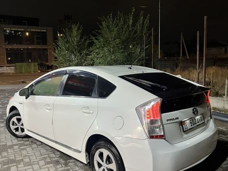 Toyota Prius, 2012 — фото 4
