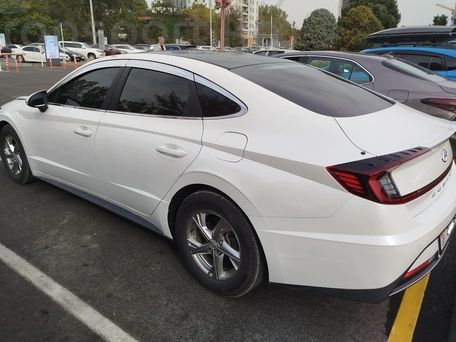Hyundai Sonata, 2023 — фото 1