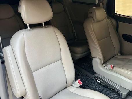 Kia Carnival, 2019 — photo 11