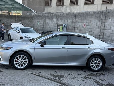 Toyota Camry, 2021 — photo 5