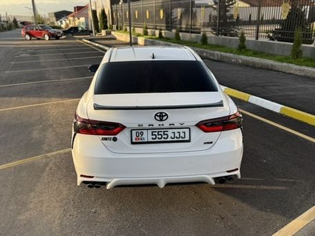 Toyota Camry, 2022 — photo 6
