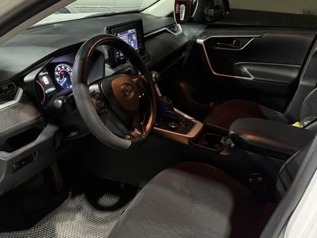 Toyota RAV4, 2019 — photo 6