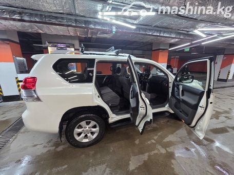 Toyota Land Cruiser Prado, 2013 — фото 1