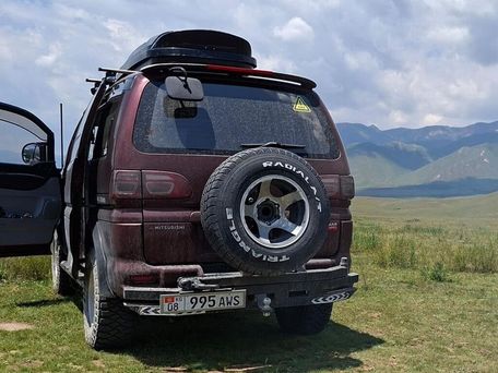 Mitsubishi Delica, 1995 — photo 7