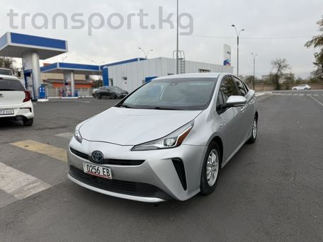 Toyota Prius, 2021 — фото 1