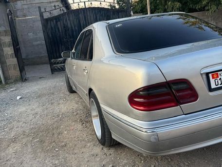 Mercedes-Benz E-Класс, 2000 — фото 10