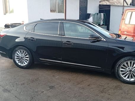 Kia Cadenza, 2019
