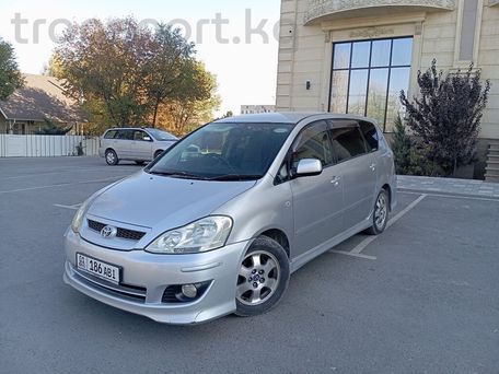 Toyota Ipsum, 2003 — 照片 1