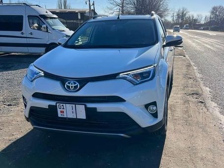 Toyota RAV4, 2018 — 照片 2