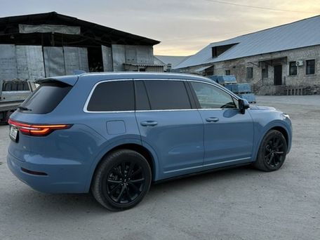 Li Auto (Lixiang) One, 2021 — photo 4