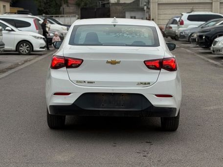 Chevrolet Onix, 2020 — сүрөт 5