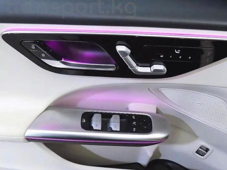 Mercedes-Benz C-Класс, 2023 — фото 9