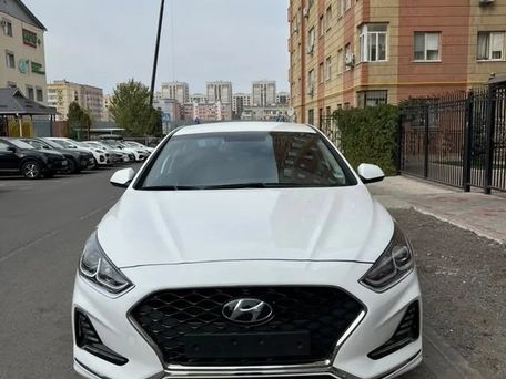Hyundai Sonata, 2020 — фото 1