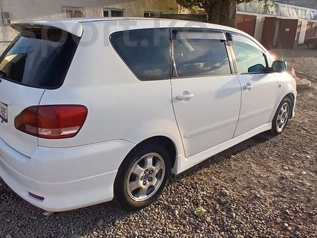 Toyota Ipsum, 2002 — 照片 4