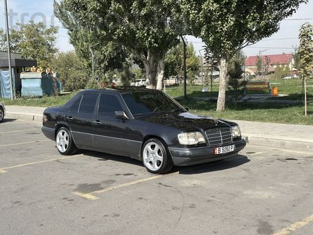 Mercedes-Benz E-Класс, 1993 — сүрөт 8