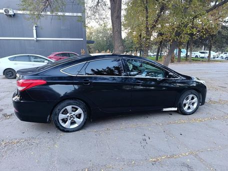 Hyundai i40, 2013 — photo 2