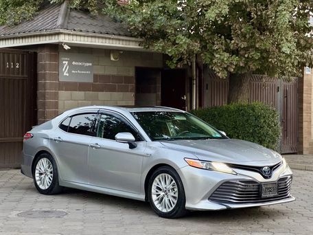 Toyota Camry, 2018