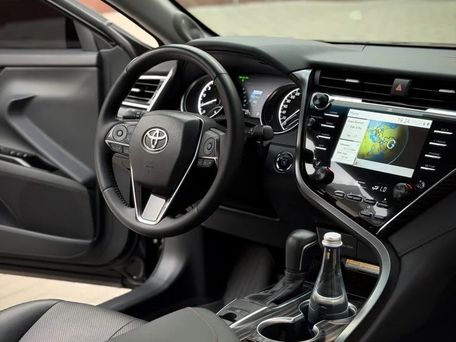 Toyota Camry, 2018 — сүрөт 8