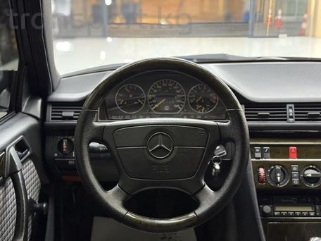 Mercedes-Benz W124, 1992 — сүрөт 8