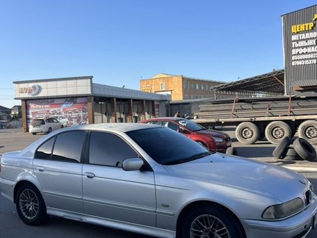 BMW 5 серии, 2003 — 照片 1