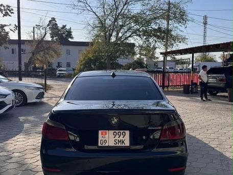 BMW 5 серии, 2004 — 照片 2