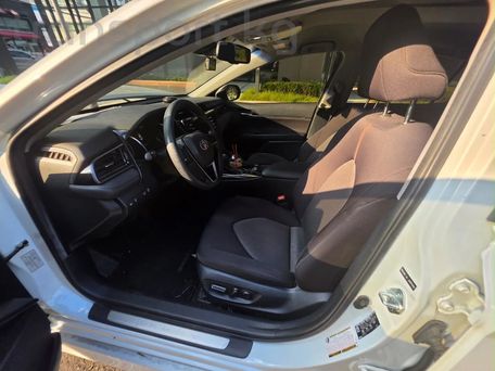 Toyota Camry, 2020 — 照片 9
