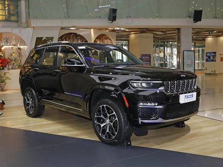 Jeep Grand Cherokee, 2023 — фото 13