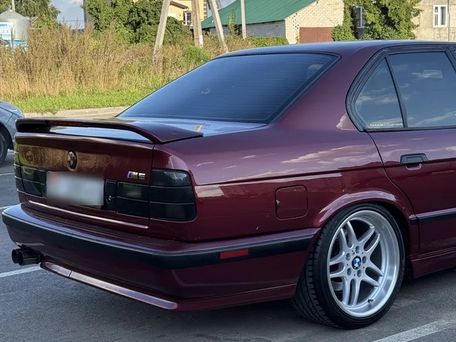 BMW 5 Series, 1992 — 照片 6