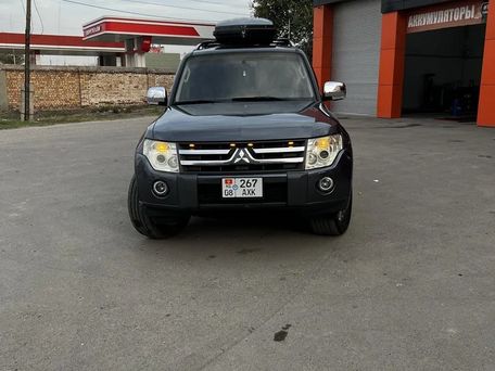 Mitsubishi Pajero, 2008 — 照片 1