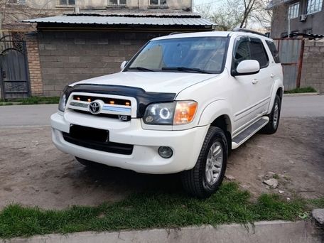 Toyota Sequoia, 2004 — photo 2