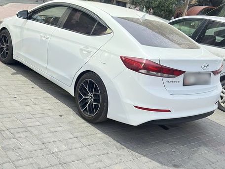 Hyundai Avante, 2017 — сүрөт 8