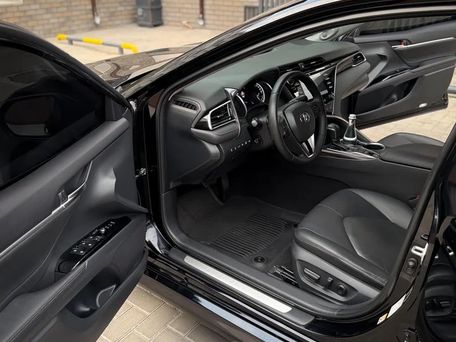 Toyota Camry, 2018 — сүрөт 7