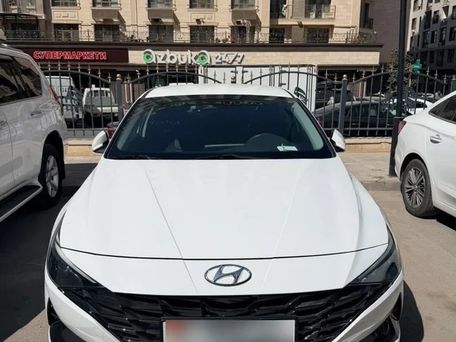 Hyundai Avante, 2020
