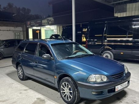 Toyota Avensis, 1997 — 照片 5