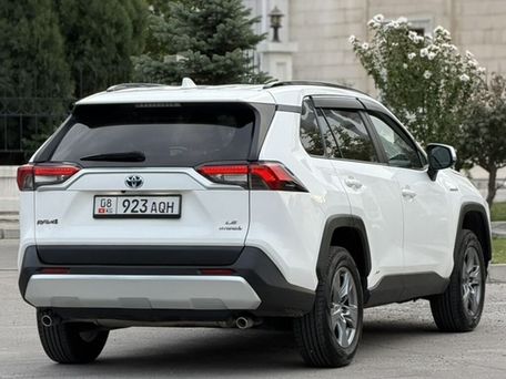 Toyota RAV4, 2019 — фото 4