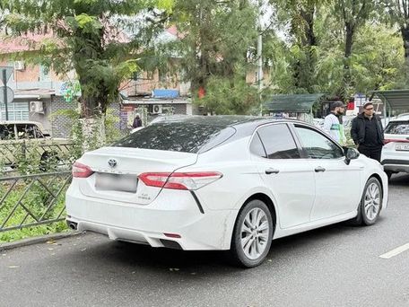 Toyota Camry, 2018 — фото 2