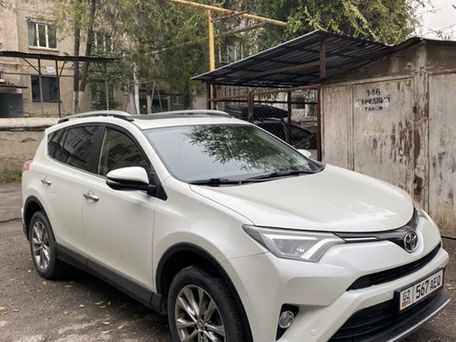 Toyota RAV4, 2017 — photo 2