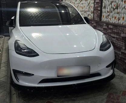 Tesla Model Y, 2023