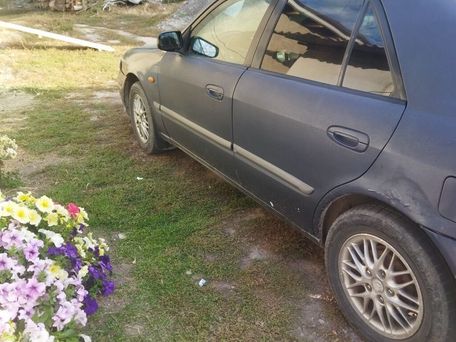 Mazda 626, 1999 — 照片 4