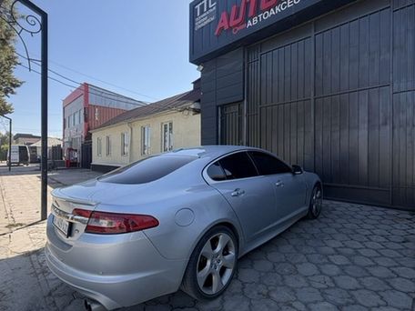 Jaguar XF, 2009 — 照片 2