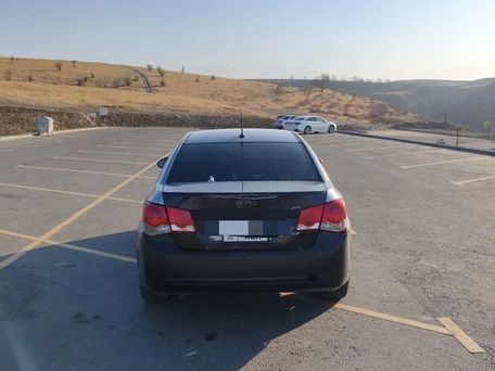 Chevrolet Cruze, 2010 — photo 3