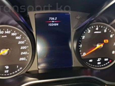 Mercedes-Benz V-Класс, 2021 — сүрөт 6