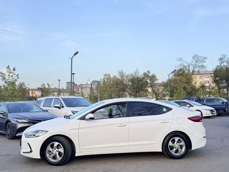 Hyundai Avante, 2018 — photo 5