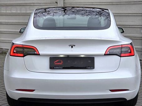 Tesla Model 3, 2023 — фото 4