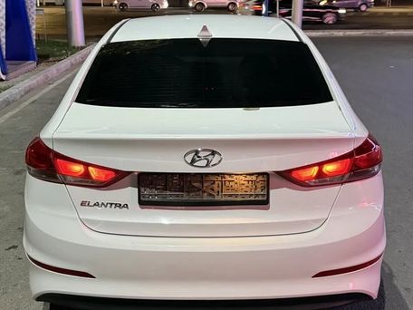 Hyundai Elantra, 2018 — фото 3